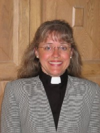 /i//Pastor_Lynne_Morrow.jpg